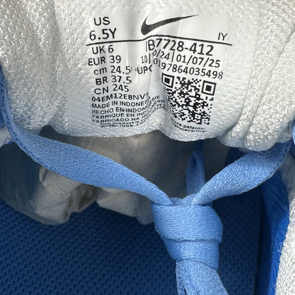 Nike Vomero 5 BG Running Sneaker University Blue/ Magic Ember Youth Size 6.5 - Picture 10 of 11